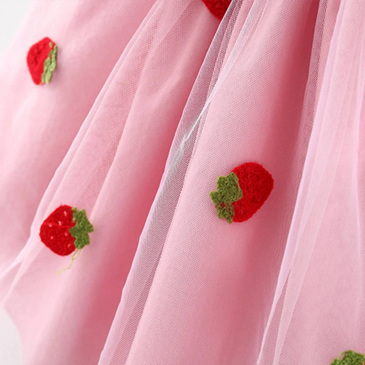 (0-3 Years) Summer New Girls Dress Small Flying Sleeve Bow A-child Dress Embroidered Strawberry Cool Princess Dress Beauty hair & fashionfj