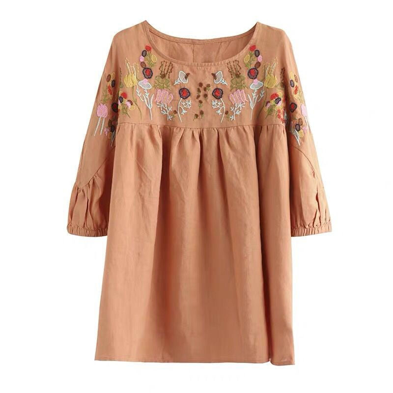 Retro Embroidery Small Flower Round Neck Short-Sleeved T-Shirt Women Loose Baby Shirt Summer And Autumn New Five-Point Sleeve Cotton Top Beauty hair & fashionfj
