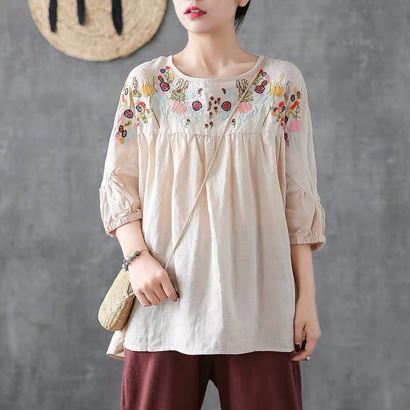 Retro Embroidery Small Flower Round Neck Short-Sleeved T-Shirt Women Loose Baby Shirt Summer And Autumn New Five-Point Sleeve Cotton Top Beauty hair & fashionfj