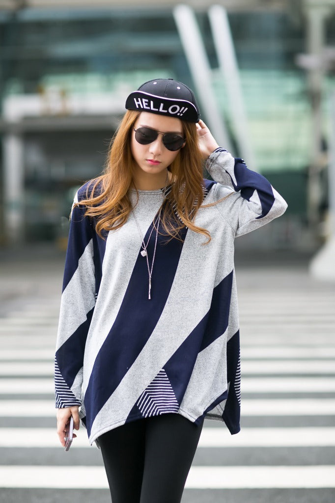 Geometric long sleeve T-shirt Beauty hair & fashionfj