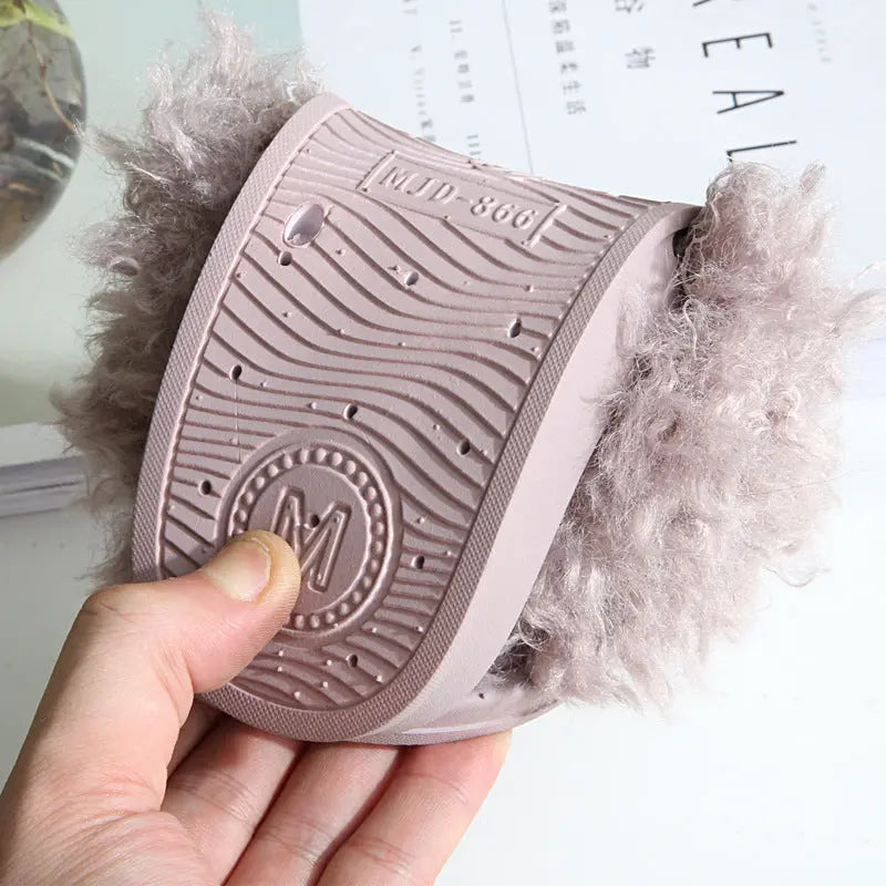 2021 New Style Slippers female hair slippers fashion outside wear Maomao shoes ladies hair cool slippers wholesale Beauty hair & fashionfj