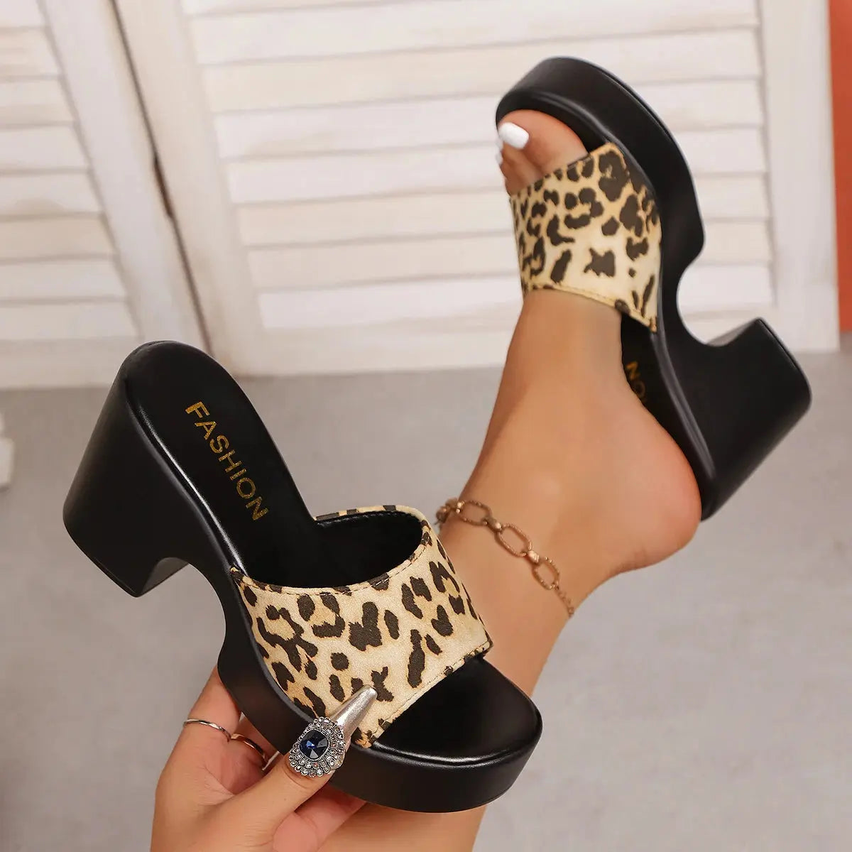 Summer Women Sandals Open-Toe Thick Platform Sandals Flip Flops Outdoor Chunky Heel Fashion Minimalist High Heels Shoes Women Beauty hair & fashionfj