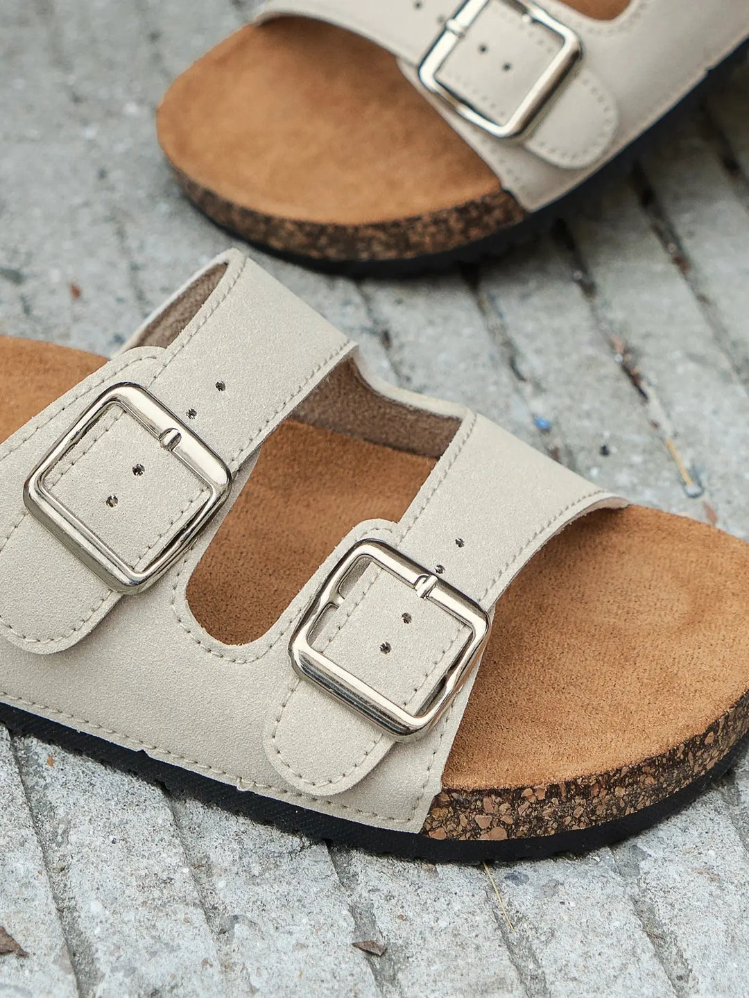 Women's Slippers Are Fashionable, Versatile, Casual and Comfortable, Thick-Soled Wear-Resistant Slippers for Home and Outings Beauty hair & fashionfj