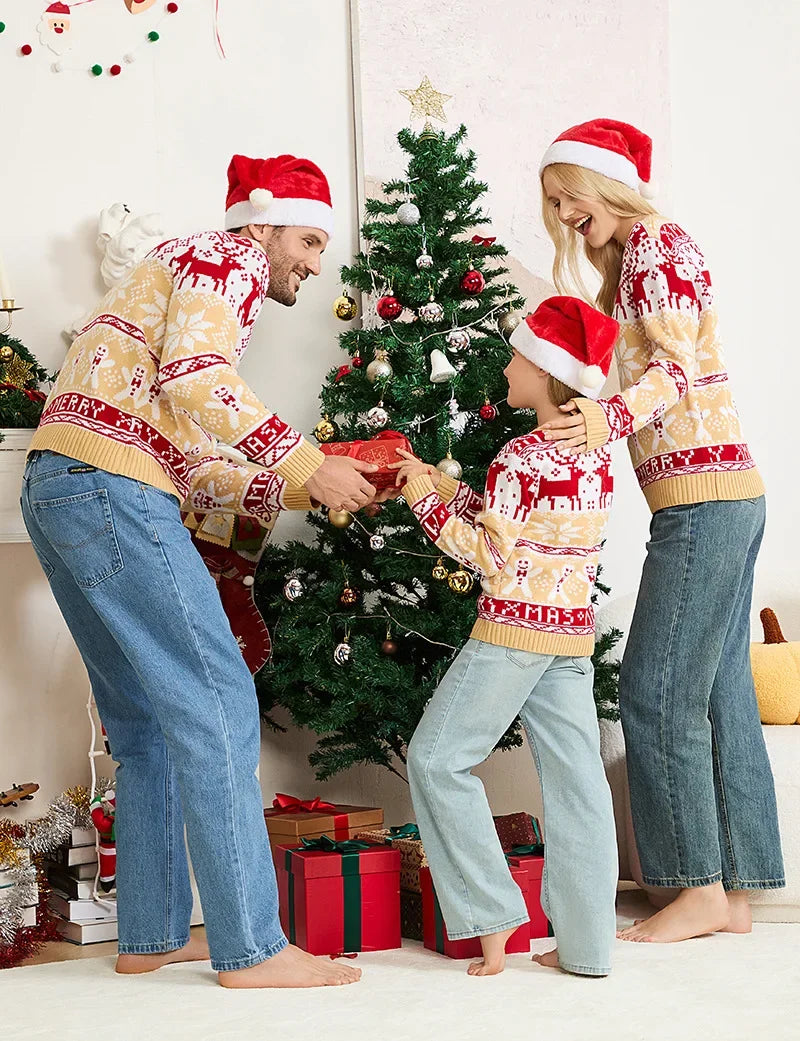 2025 Winter Cartoon Print Mom Dad Kids Matching Outfits Christmas Sweater Full Sleeve Soft Knitwear Cute Jumper Xmas Family Look