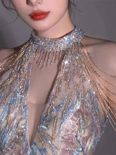 The elegant halter-neck slimming evening gown for women suits various occasions like banquet hosting with high-end charm. Beauty hair & fashionfj