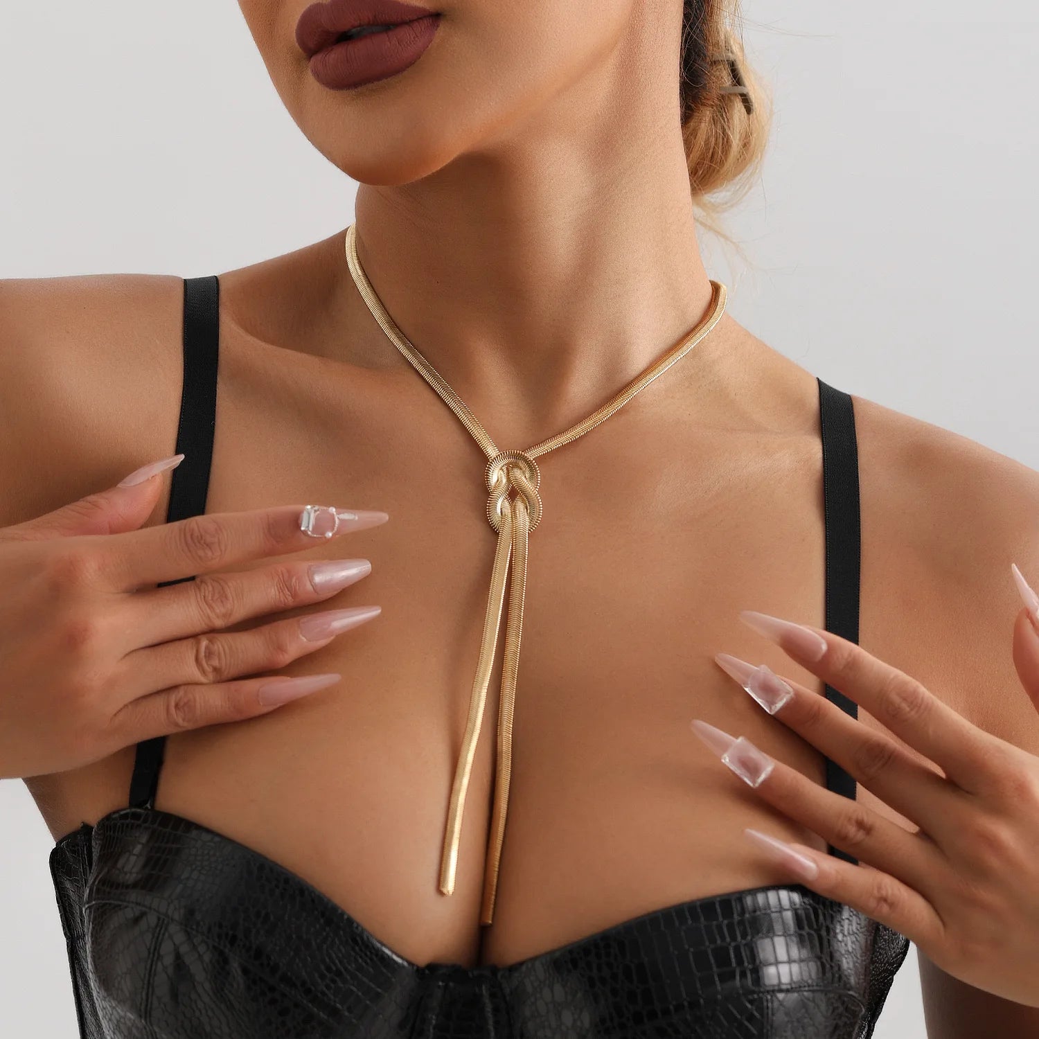 Gold Thick Necklace Women Neck Chains Twist Knot Choker Party Punk Geometric Clavicle Collar Beauty hair & fashionfj