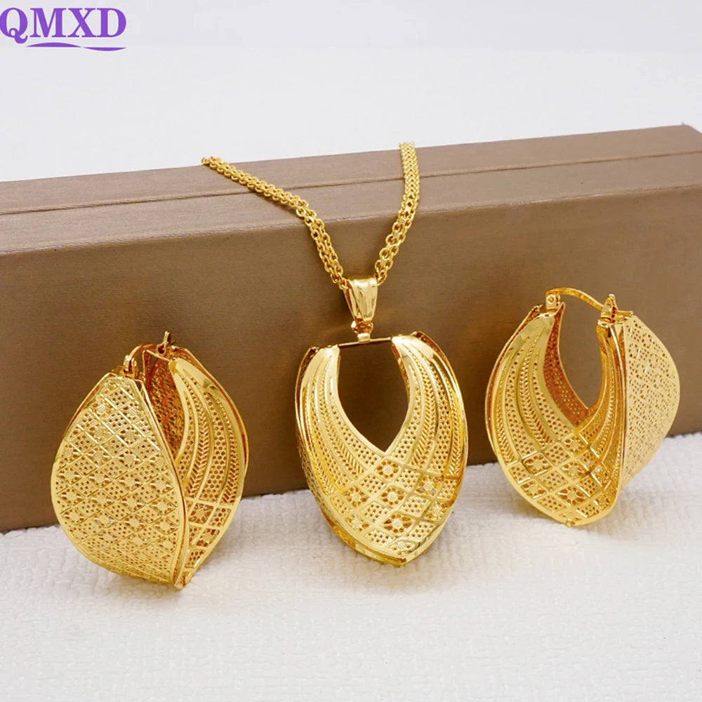 Fashion Dubai Jewelry Sets Gold Color Pendant Copper Classic Earrings Necklace For Women Daily Wear Party Anniversary Gifts