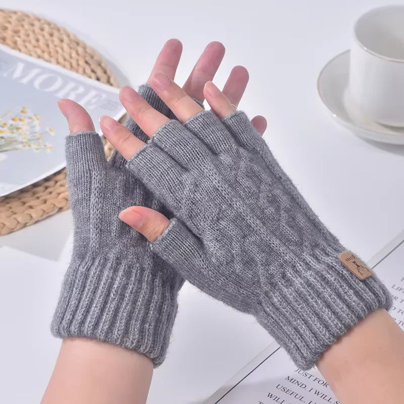 Women's winter gloves, thickened men's outdoor cycling gloves, connected finger gloves, half finger gloves, cotton new style