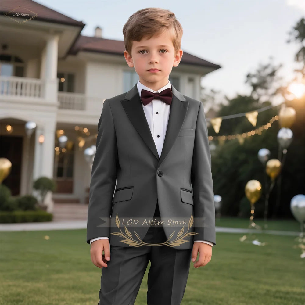 Boys 3-Piece Classic Black Color-Block Suit Set with Peak Lapel Design for Weddings, Parties and Special Events
