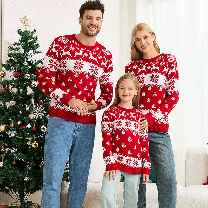 2025 Winter Cartoon Print Mom Dad Kids Matching Outfits Christmas Sweater Full Sleeve Soft Knitwear Cute Jumper Xmas Family Look