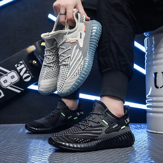 Sports Men's Running Shoes Summer New Classic Breathable Casual Running Breathable Mesh Shock-absorbing Black Tennis Shoes
