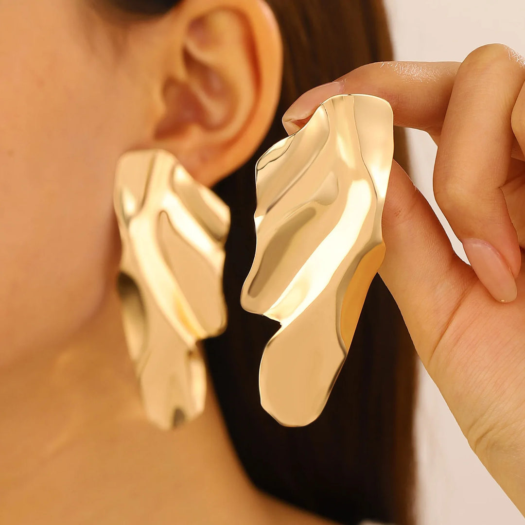 Exaggerated Gold Color Heart Oval Earrings For Women Metal Earing Jewelry 2025 Trending Irregular Wrinkled Geometric Earrings