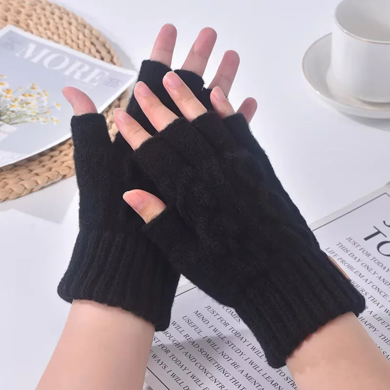 Women's winter gloves, thickened men's outdoor cycling gloves, connected finger gloves, half finger gloves, cotton new style