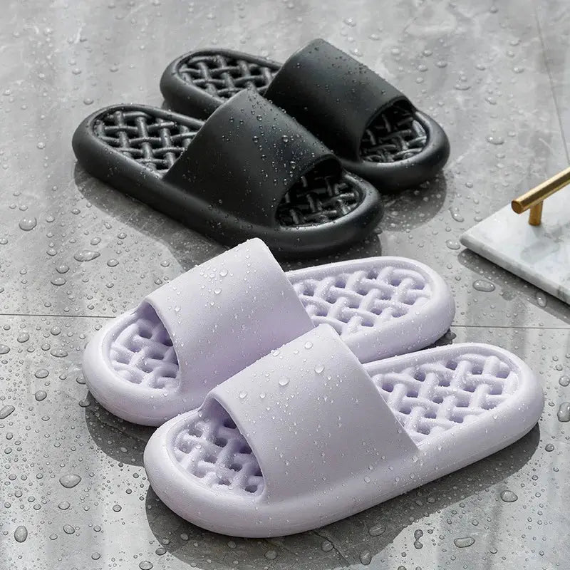 Shit-stepping Feeling Slippers for Summer Indoor Use, Non-slip, Wear-resistant and Water-draining , Suitable for Bathroom Use Beauty hair & fashionfj