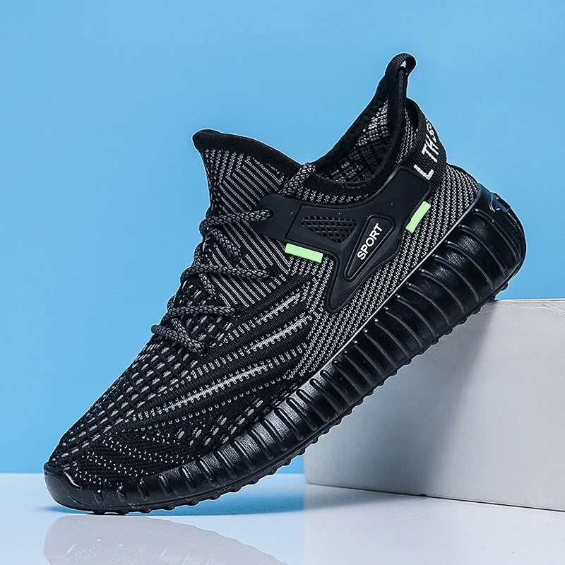 Sports Men's Running Shoes Summer New Classic Breathable Casual Running Breathable Mesh Shock-absorbing Black Tennis Shoes