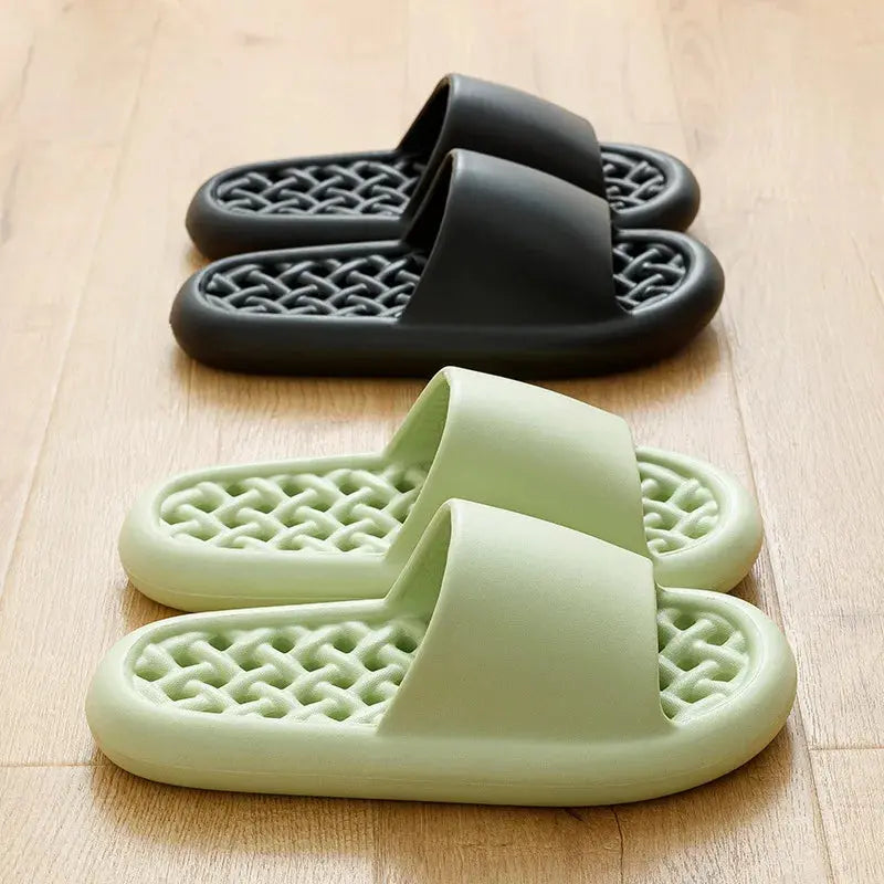 Shit-stepping Feeling Slippers for Summer Indoor Use, Non-slip, Wear-resistant and Water-draining , Suitable for Bathroom Use Beauty hair & fashionfj