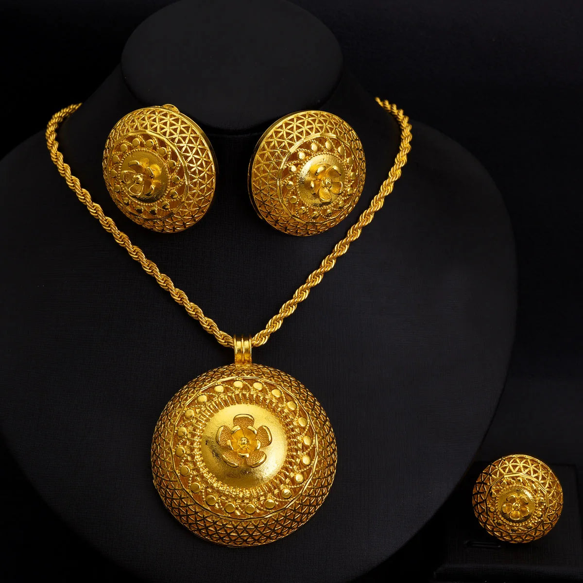 African Women Classic Ethnic Style Jewelry Set Golden Color Pendant Necklace Earrings Ethiopian Bridal Wedding Luxury Gift