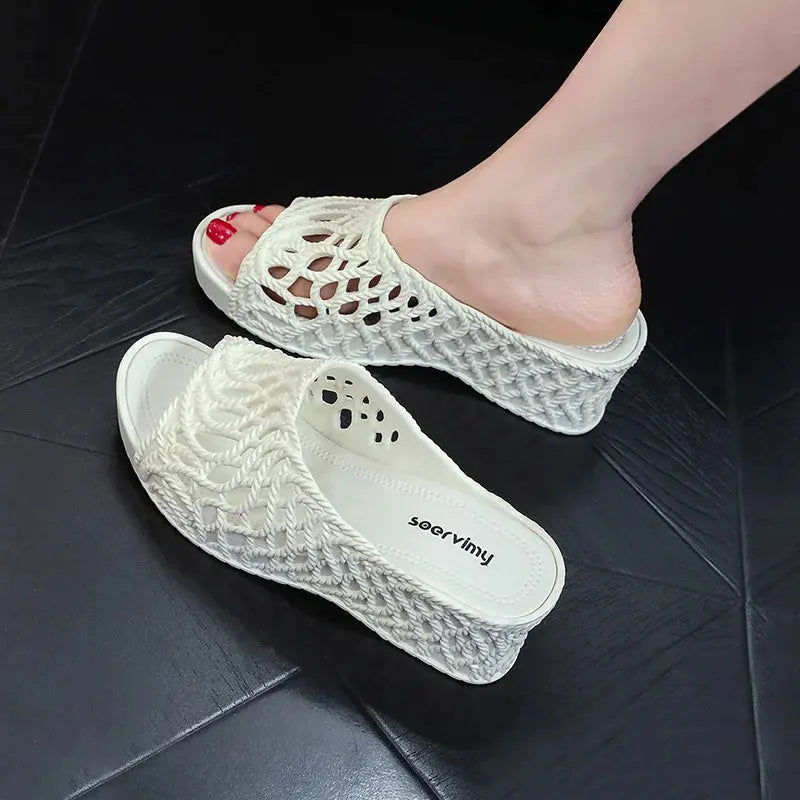 Durable & Stylish Outdoor Beach Slippers for Men & Women Beauty hair & fashionfj