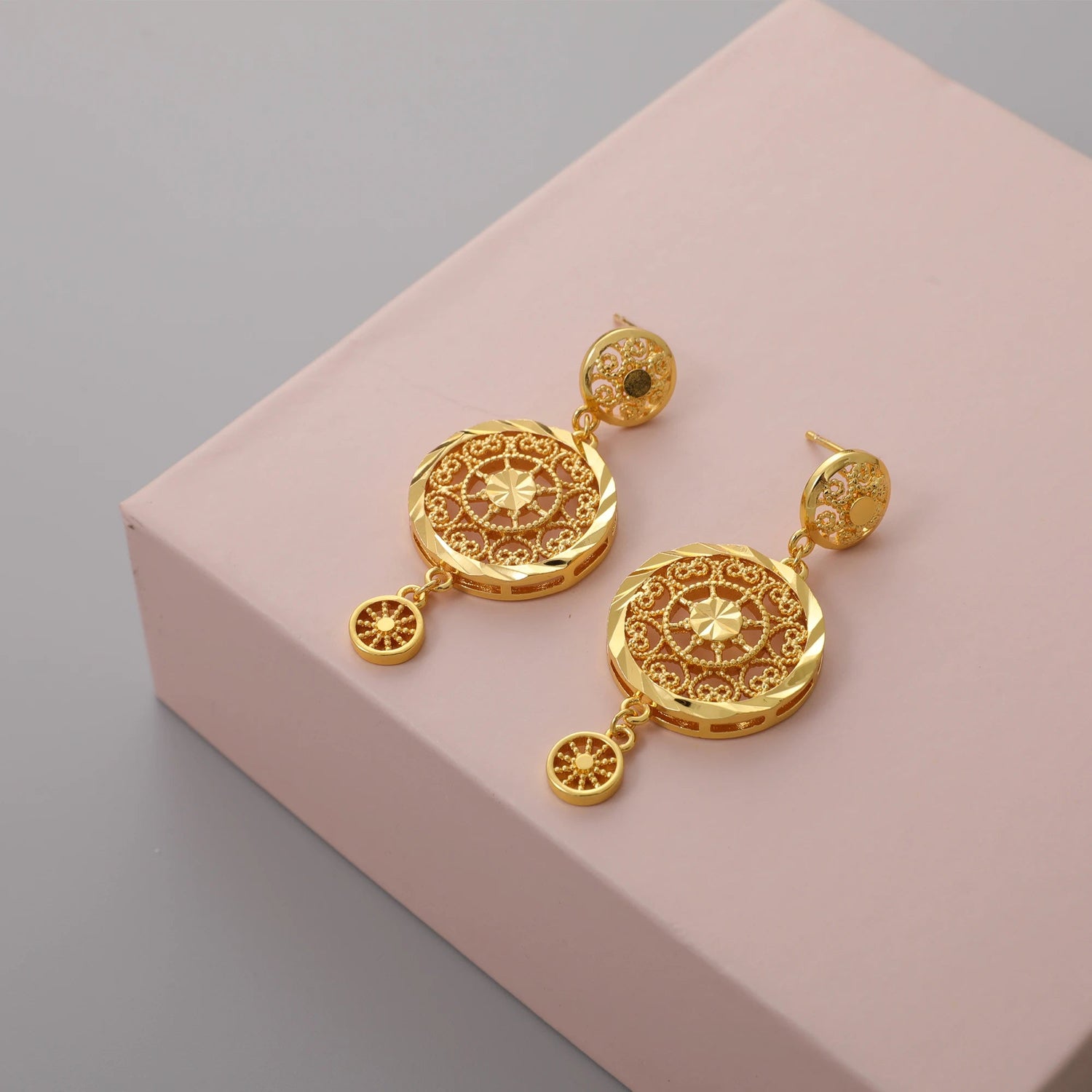 Dubai Gold Plated Necklace Earrings Ring Bracelet Arabian Traditional Vintage Jewelry Women&