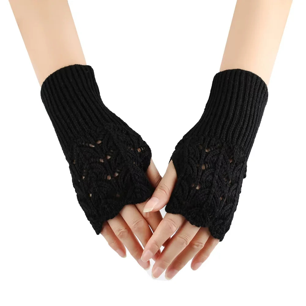 Women's winter gloves, thickened men's outdoor cycling gloves, connected finger gloves, half finger gloves, cotton new style
