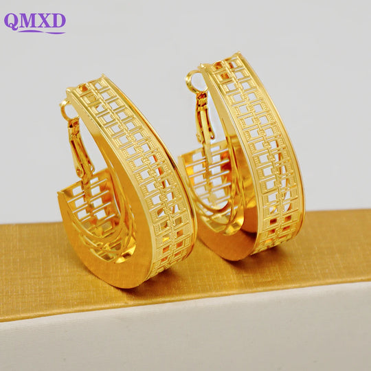 Fashion Dubai Jewelry Sets Gold Color Pendant Copper Classic Earrings Necklace For Women Daily Wear Party Anniversary Gifts