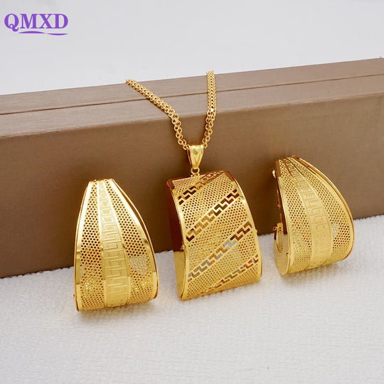 Fashion Dubai Jewelry Sets Gold Color Pendant Copper Classic Earrings Necklace For Women Daily Wear Party Anniversary Gifts