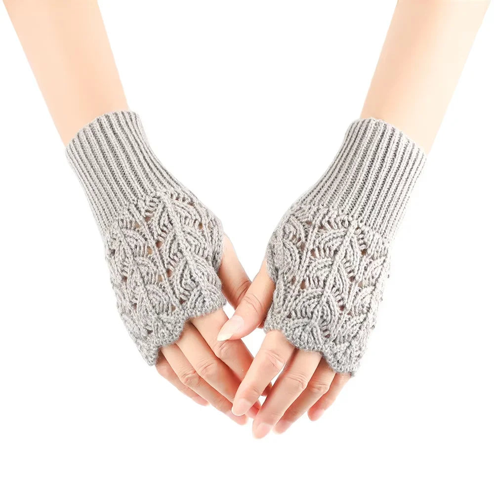 Women's winter gloves, thickened men's outdoor cycling gloves, connected finger gloves, half finger gloves, cotton new style