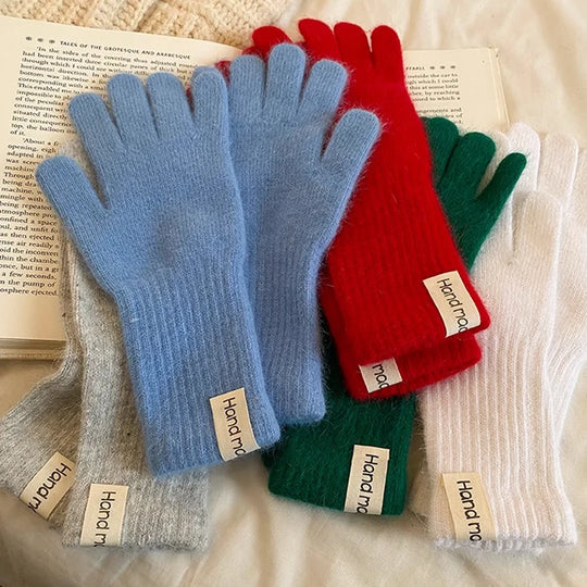 Winter Knitted Gloves Stretchy Warm Gloves Solid Color Fingered Gloves for Cold Weather Girls Men Women And Teens Winter Mittens